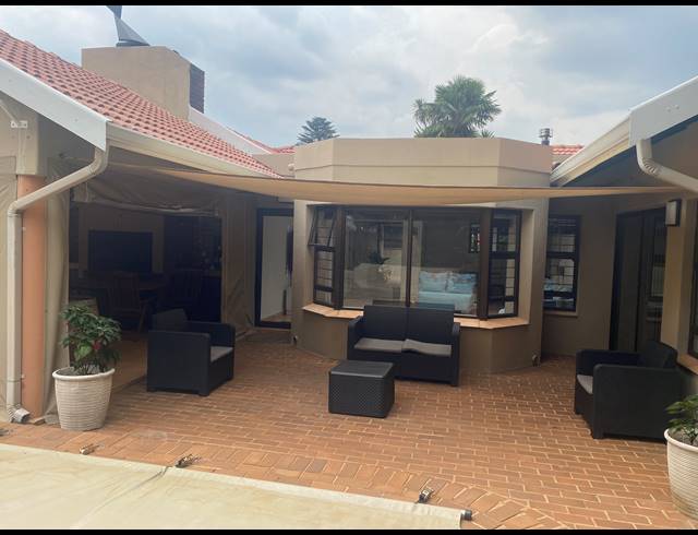 4 BEDROOM HOUSE FOR SALE IN MORNING HILL